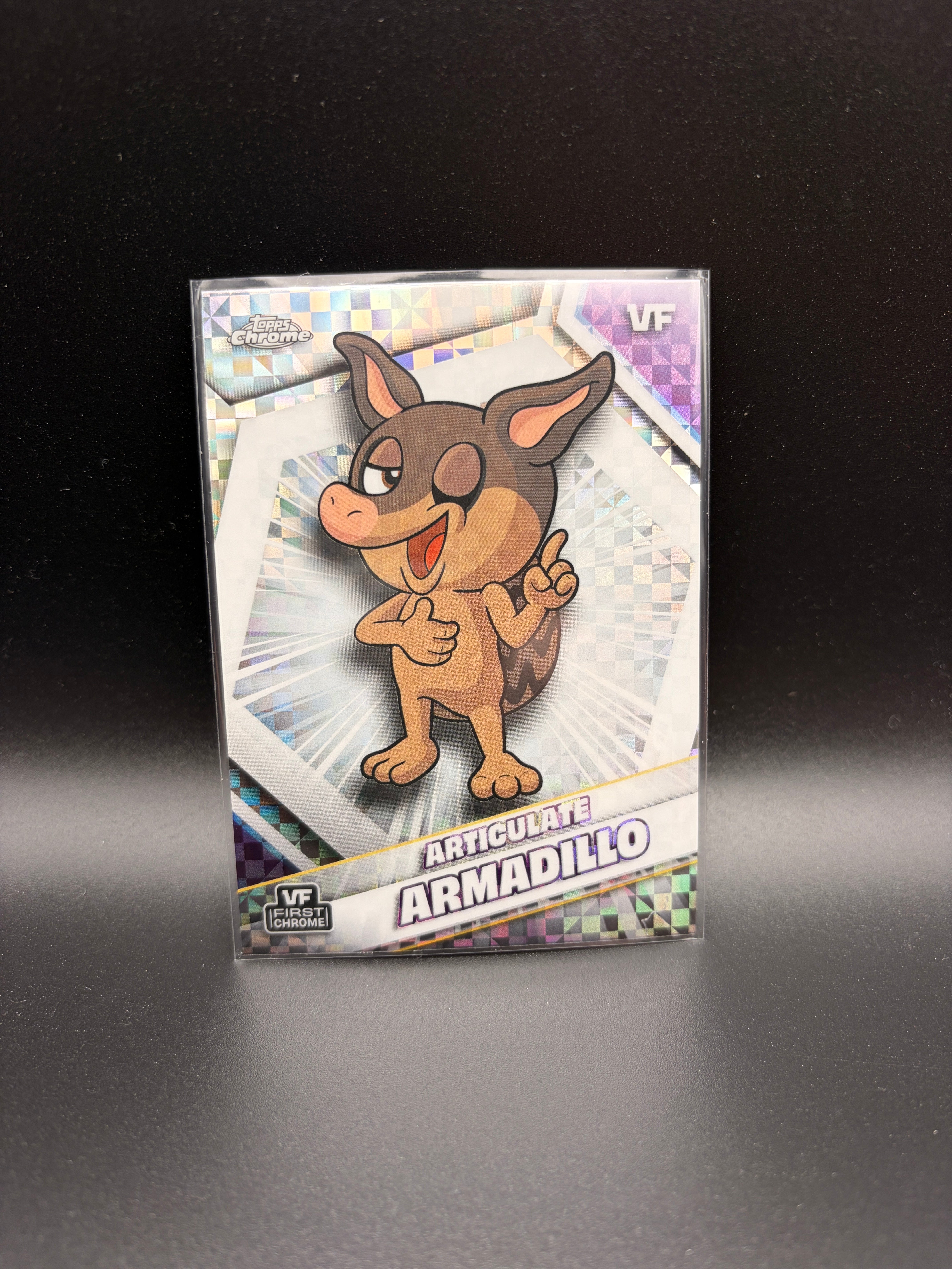 2026 Topps Chrome Veefriends - Articulate Armadillo - X-Fractor #22