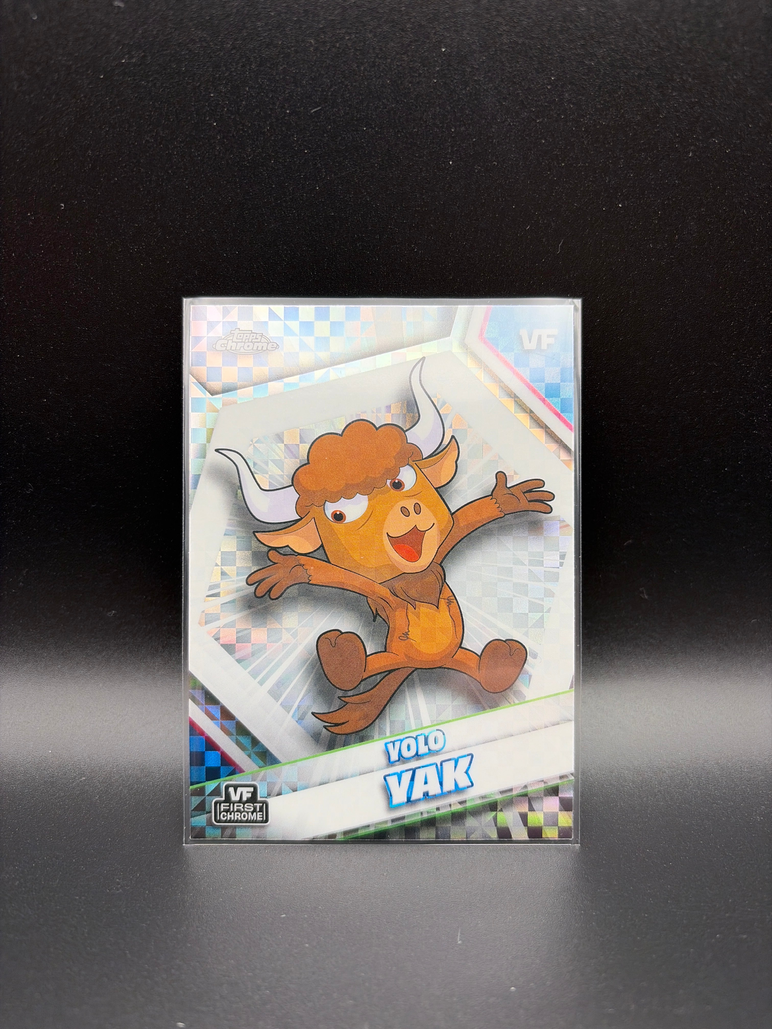 2026 Topps Chrome Veefriends - Yolo Yak - X-Fractor #195
