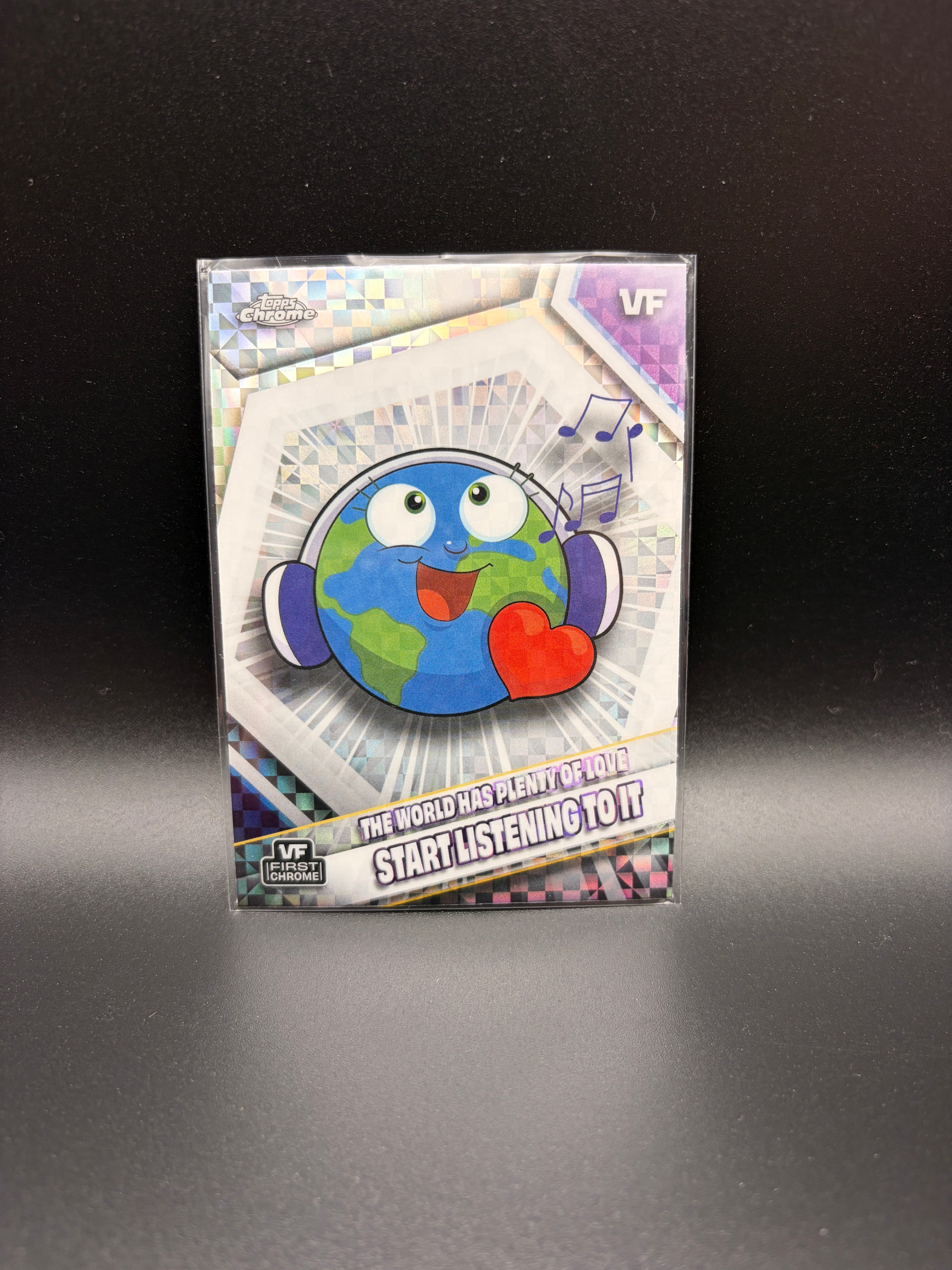 2026 Topps Chrome Veefriends - The World Has Plenty Of Love - X-Fractor #173